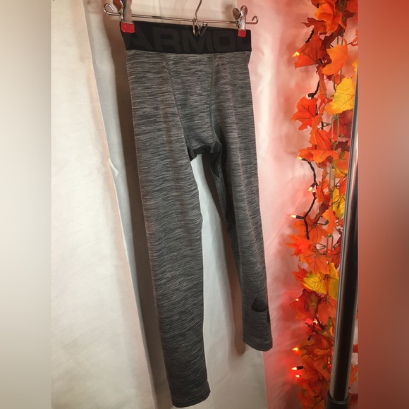 Under Armour | Boy’s Light Gray “GoldGear” Pants - Picture 9 of 9